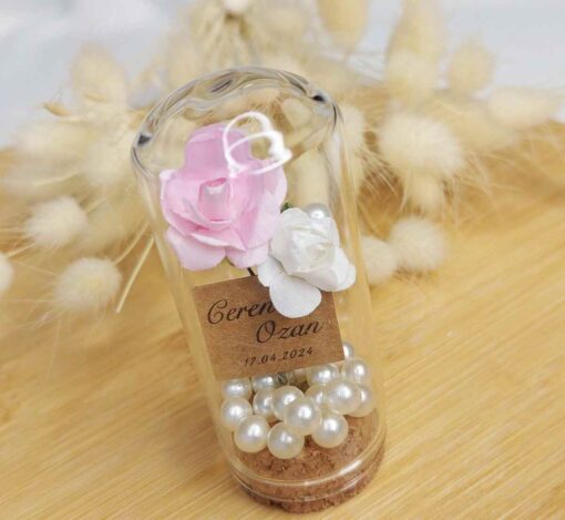 Fleur en Fiole avec Perles