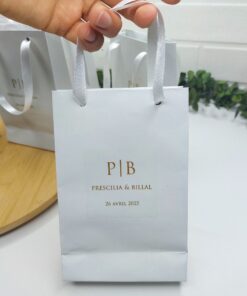 Sac Cadeau à Cordon en Satin Blanc