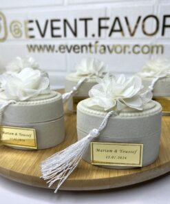 Boîte à Bonbons Cadeau Pompon Blanc