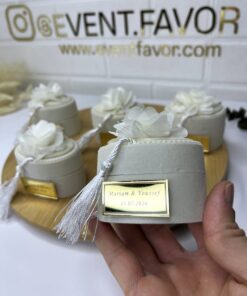 Boîte à Bonbons Cadeau Pompon Blanc