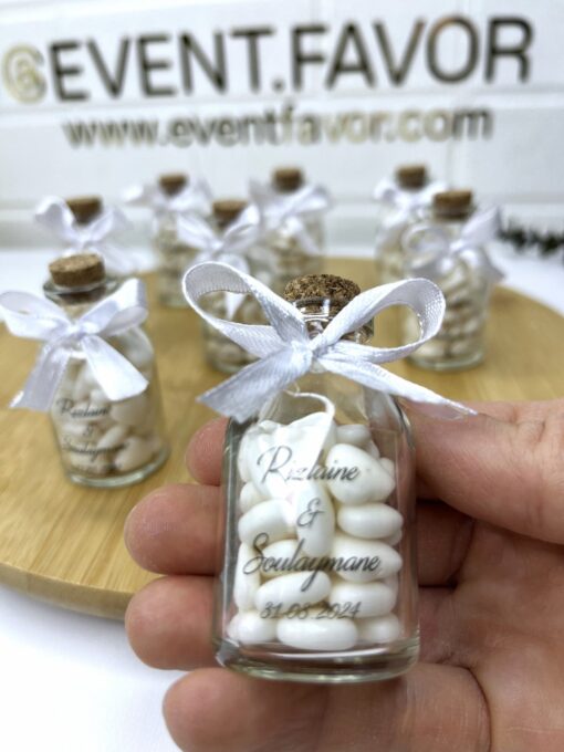 Bonbons Coeur Dragée en Petite Bouteille