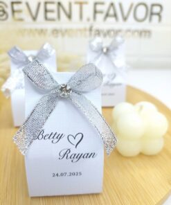 Bougie Personnalisée avec Pierres Argentées